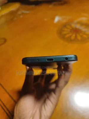 Vivo Y04 128 GB