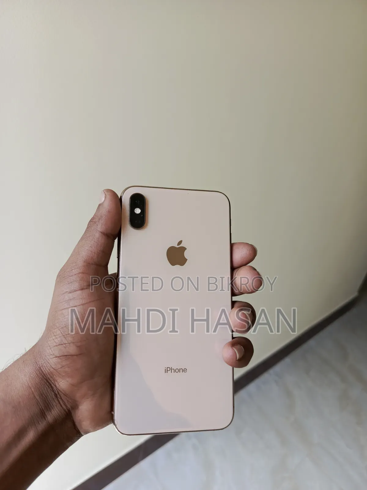 New Apple iPhone XS Max 64 GB Gold