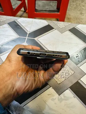 ভিভো ভি১৯ ১২৮ জিবি নীল