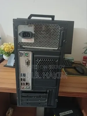 Desktop Computer Asus 8GB Intel Core i5 SSD 128GB