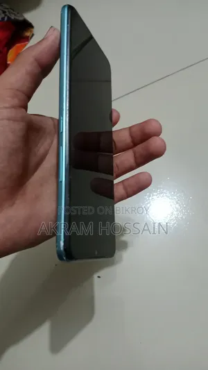 আইটেল এ৪৯ প্লে ৩২ জিবি ব্লু