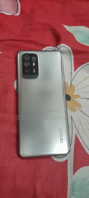 Oppo 128 GB Silver