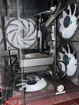 Desktop Computer Gigabyte 16GB AMD Ryzen 7 SSD 512GB