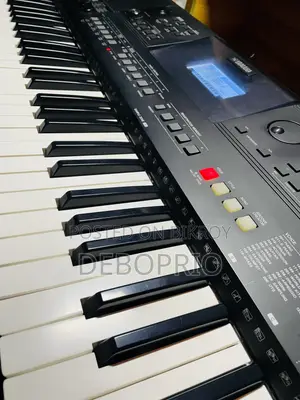 Yamaha PSR-E463 Keyboard