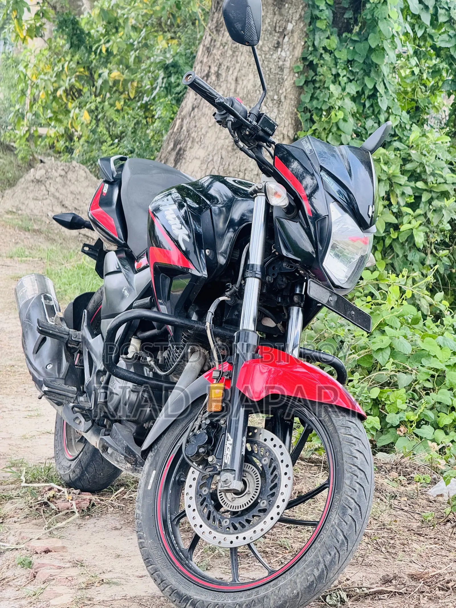 Hero Hunk 2024 Black