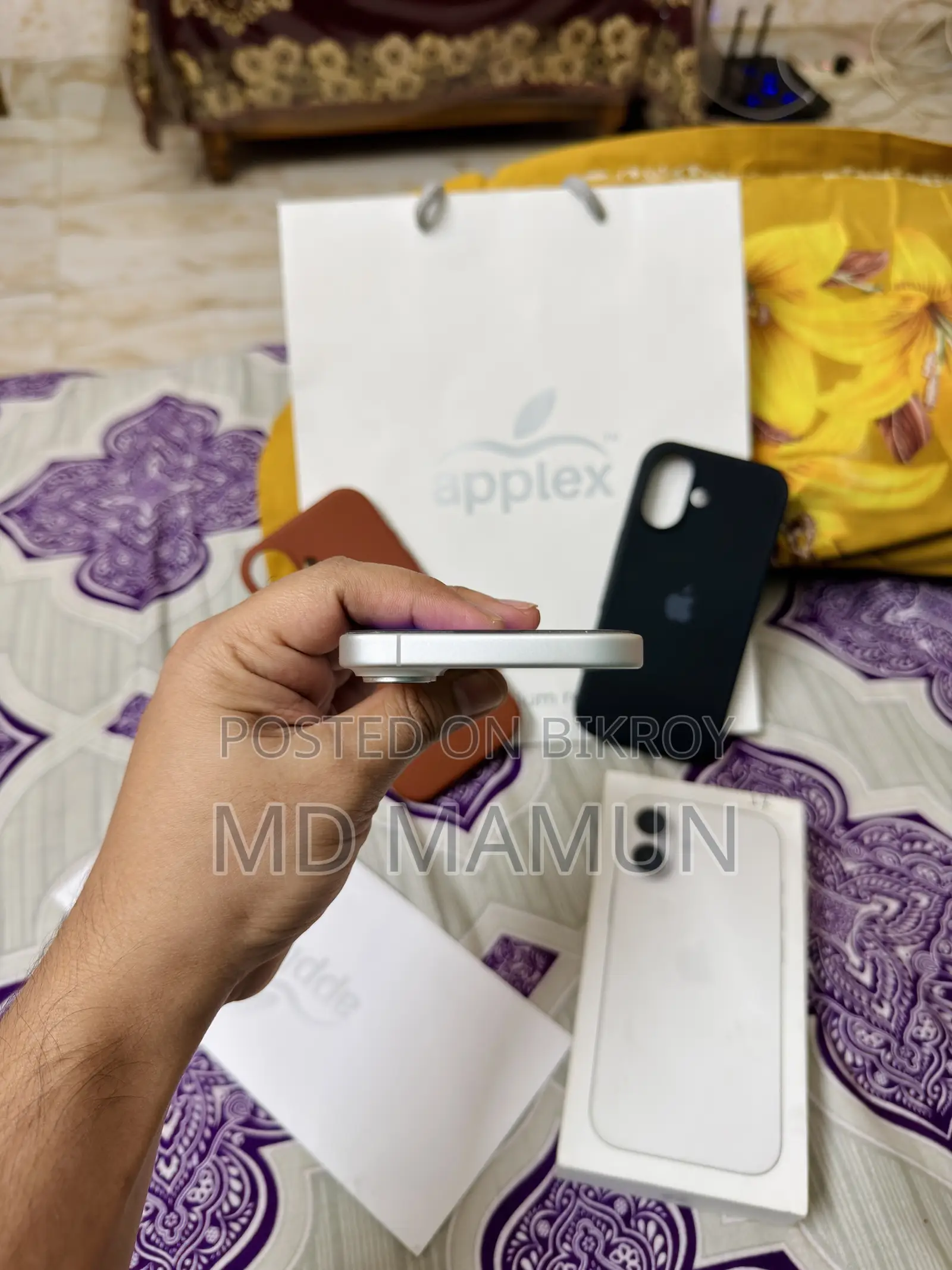 অ্যাপল আইফোন ১৭ ২৫৬ জিবি সিলভার
