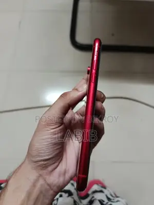 Apple iPhone XR 64 GB Red