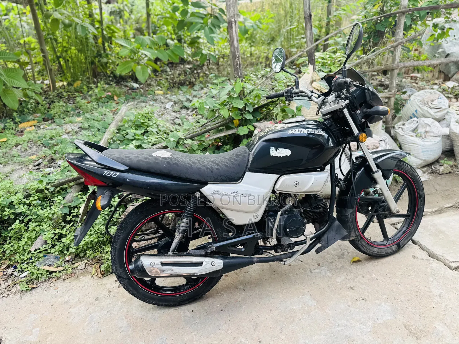 Runner Bullet 100 2020 Black