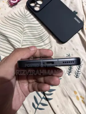 অনার ৬০০ ২৫৬ জিবি ব্ল্যাক