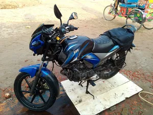 টিভিএস স্ট্রাইকার ১২৫ ২০১৮ ব্ল্যাক