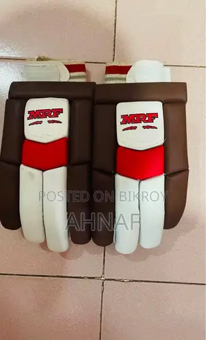 Lefty Cricket Gloves