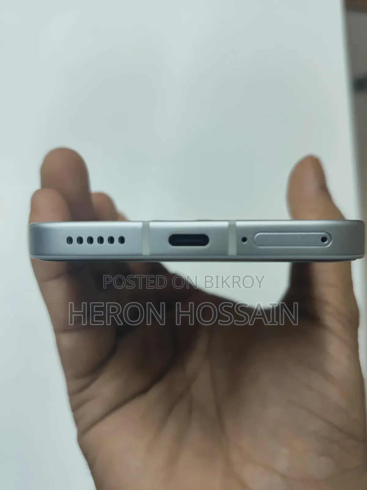 নাথিং ফোন ৪এ প্রো ২৫৬ জিবি হোয়াইট