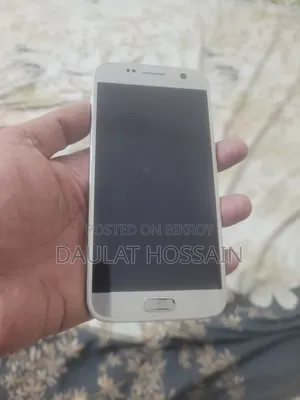 স্যামসাং গ্যালাক্সি এস৭ ৩২ জিবি গোল্ড