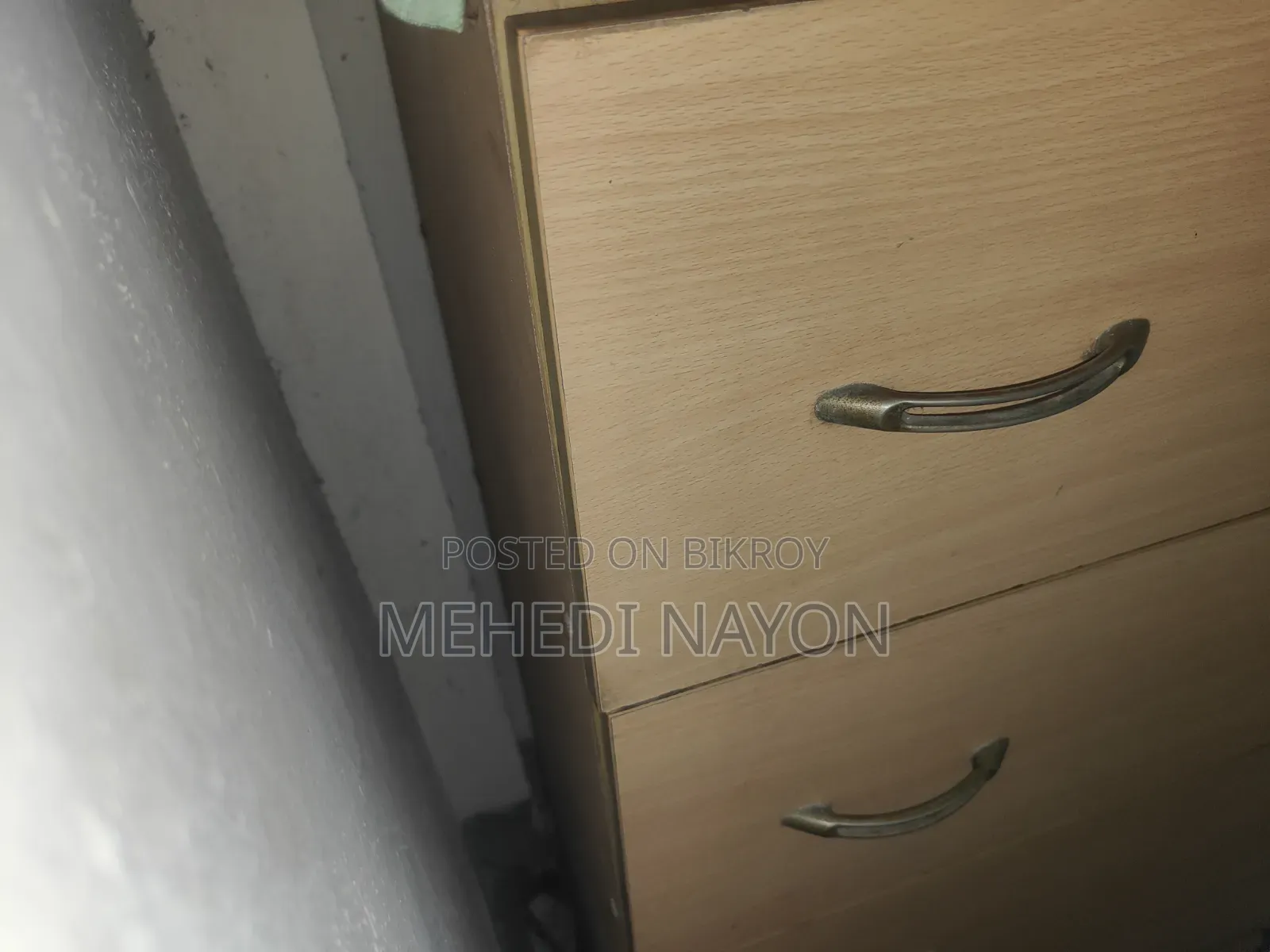 Otobi Wardrobe Full New Condition