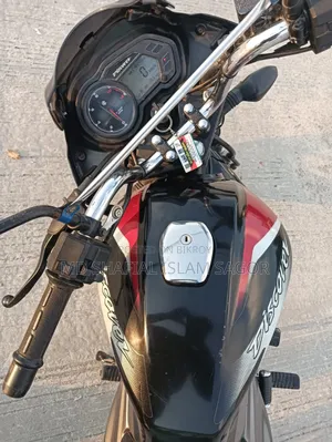 টিভিএস ২০১৭ নীল