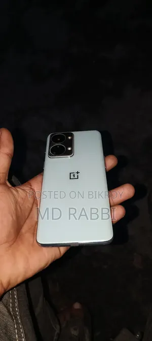 OnePlus Nord 2T 128 GB