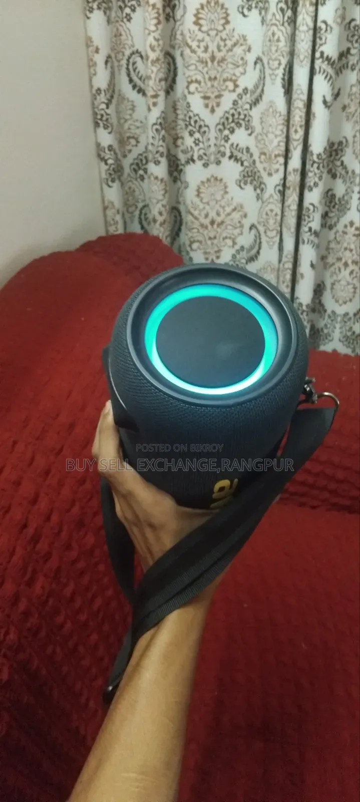 আওয়ে ওয়াই১০০ আউটডোর