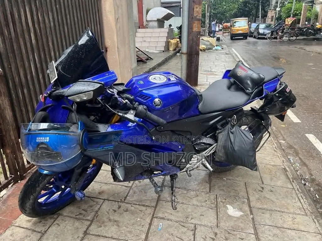 Yamaha 2023 Blue