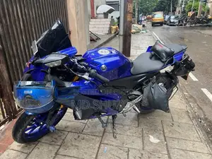 Yamaha 2023 Blue
