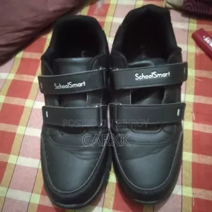 Black Keds (School Smart)