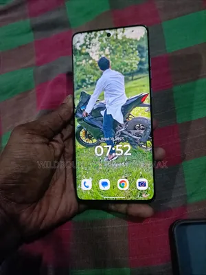মটোরোলা এজ ৬০ ফিউশন ১২৮ জিবি ব্লু