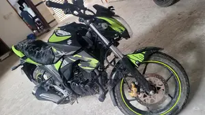 Suzuki Gixxer 2025 Black