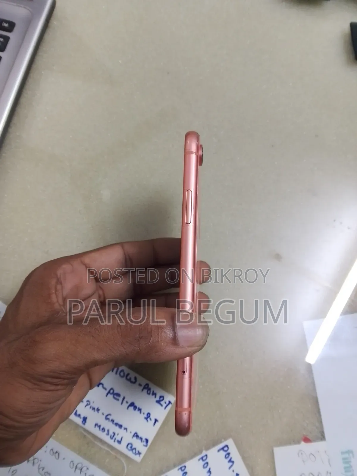 Apple iPhone XR 64 GB Pink
