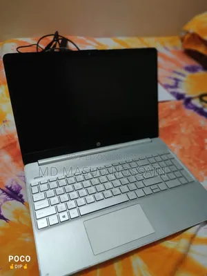 Laptop HP EliteBook 840 G8 8GB AMD Ryzen 3 HDD+SSD 512GB