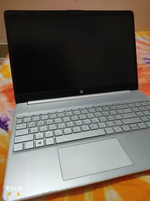 Laptop HP EliteBook 840 G8 8GB AMD Ryzen 3 HDD+SSD 512GB