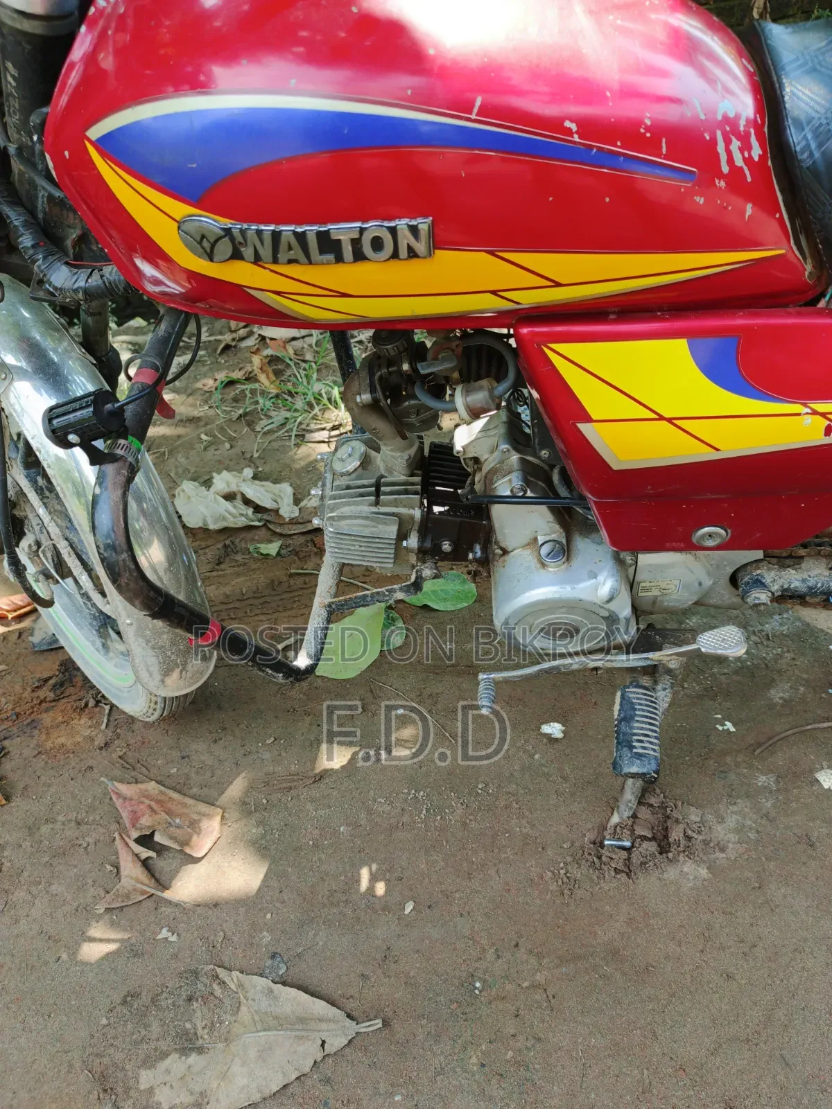 ওয়ালটন লিও ৯০ ২০১২ লাল