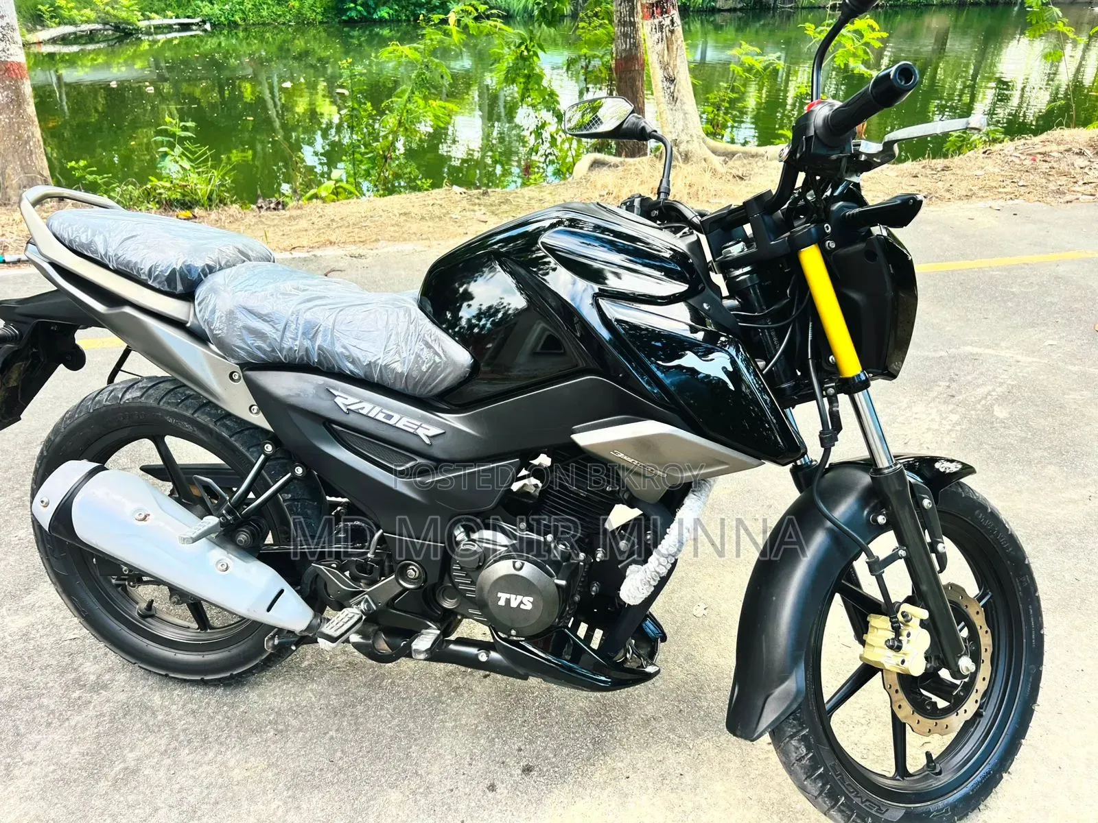 টিভিএস রাইডার ১২৫ ২০২২ কালো