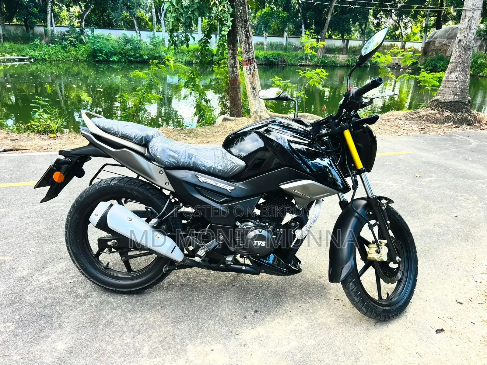 টিভিএস রাইডার ১২৫ ২০২২ কালো