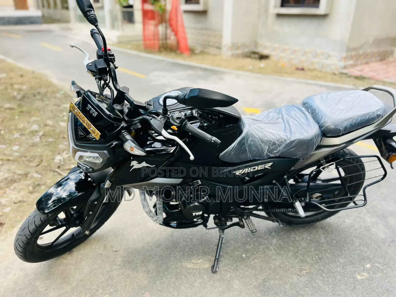 টিভিএস রাইডার ১২৫ ২০২২ কালো