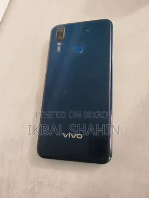 Vivo Y11 32 GB Blue