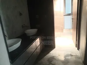 20-bedroom House in Gulshan for rent