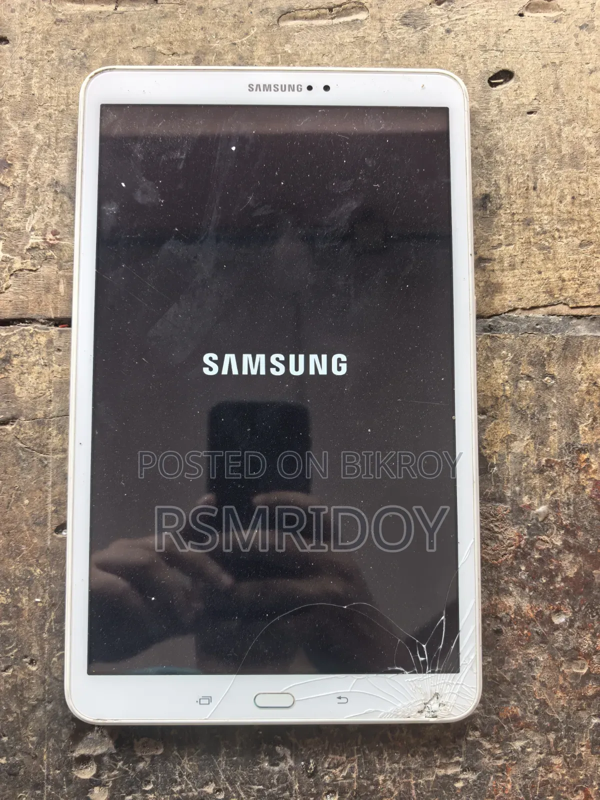 Samsung Galaxy Tab A  SM-T285 64 GB White