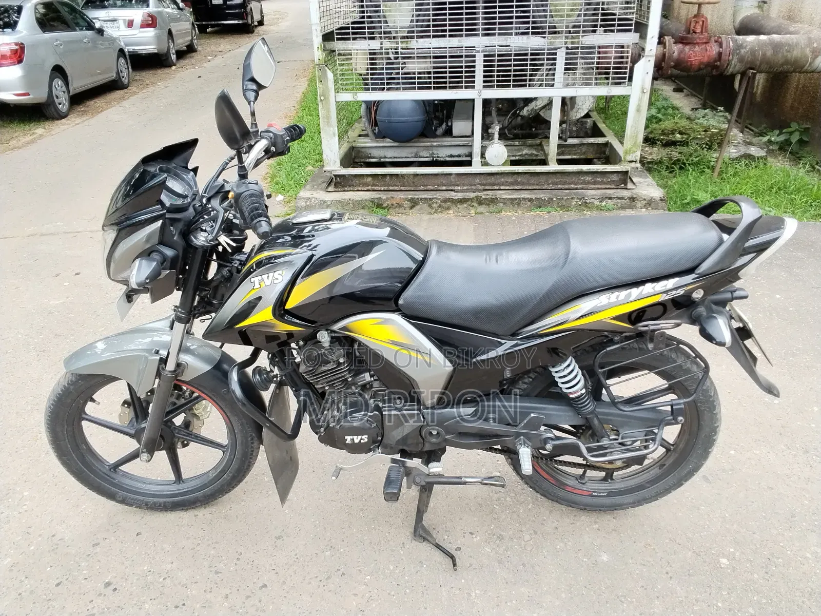 টিভিএস স্ট্রাইকার ১২৫ ২০২১ কালো