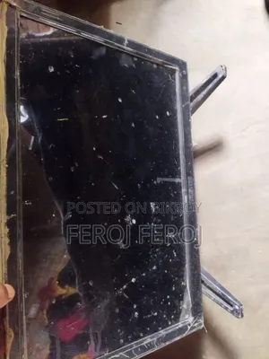 Two LED TVs. Display broken. Everything else is fine.