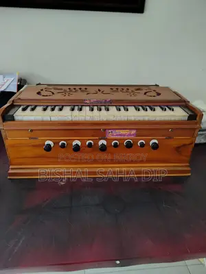 Premium Harmonium