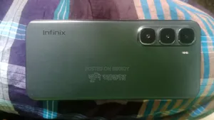 Infinix Hot 60 Pro+ 128 GB Black