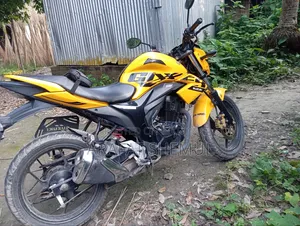 Suzuki Gixxer 2025 Yellow