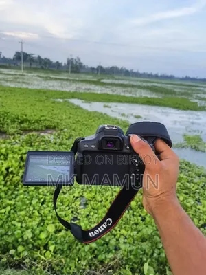 Canon 750D বিক্রি হবে