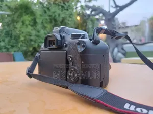 Canon 750D for sale