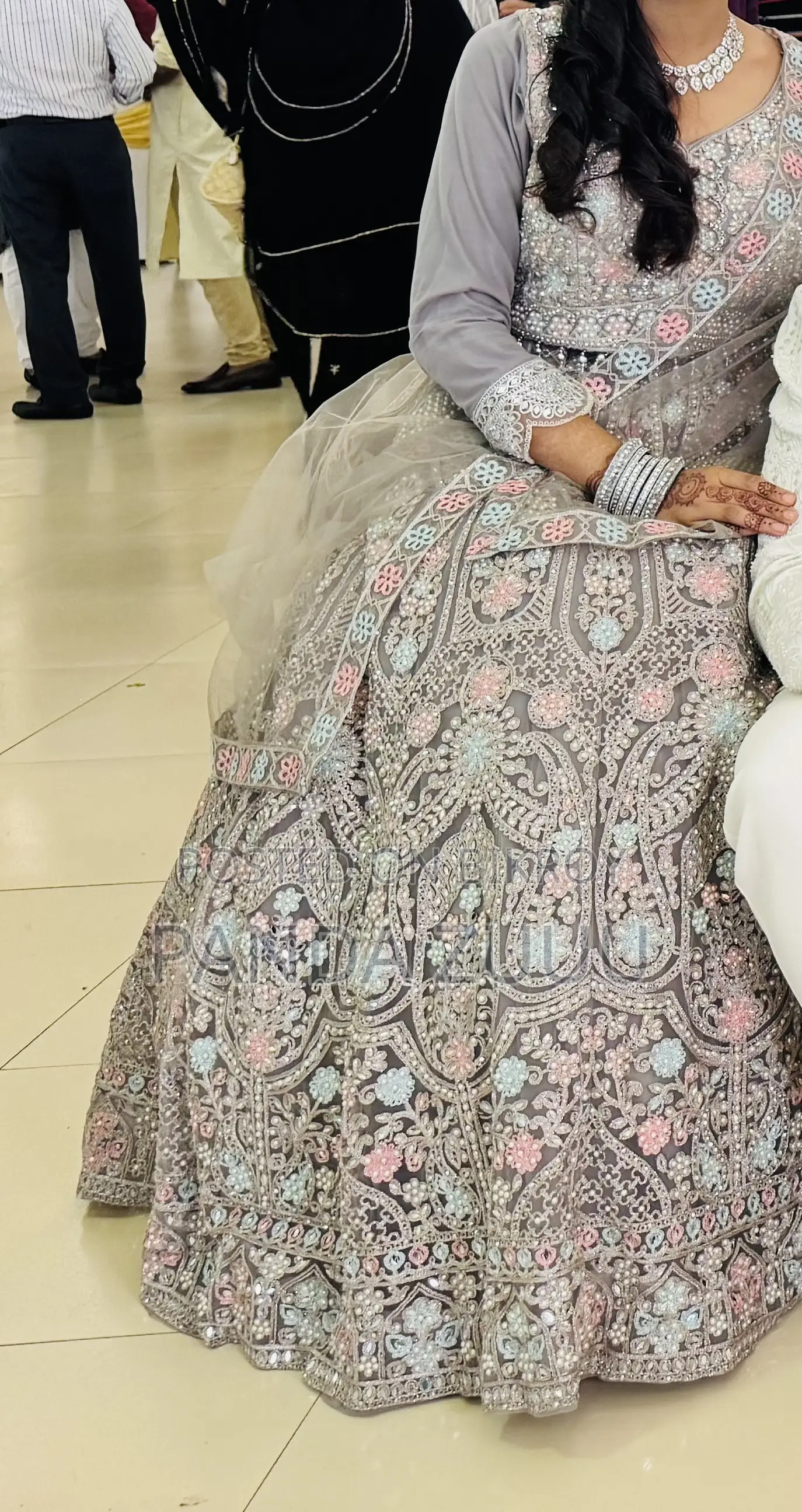 লেহেঙ্গা ফর লেডিস