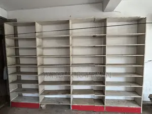 দোকান এর রেক বিক্রি করা হবে ২ টা
