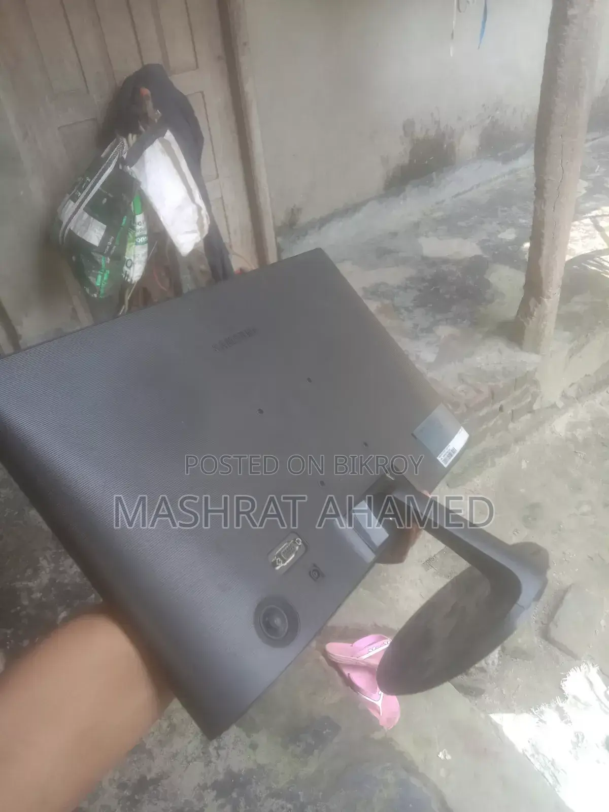 স্যামসাং মনিটর