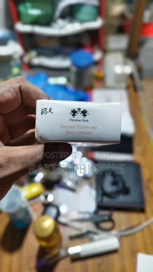 Korean Christian Dean Secret Tone-Up Sun Cream (70ml)
-100% Authentic