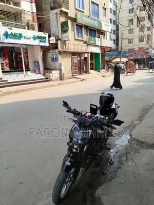 New TVS Apache 160 4V 2025 Black