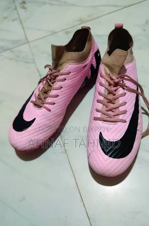 Football Boot for Sell, just 3 Days Used..