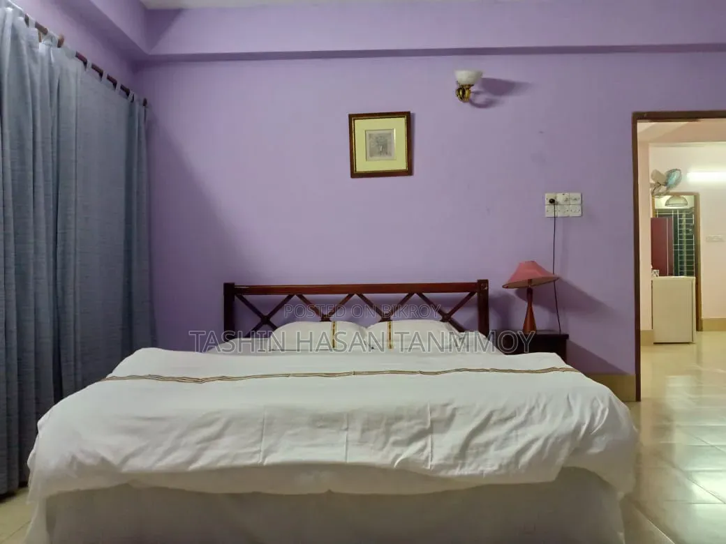 বেড সেগুন কাঠের